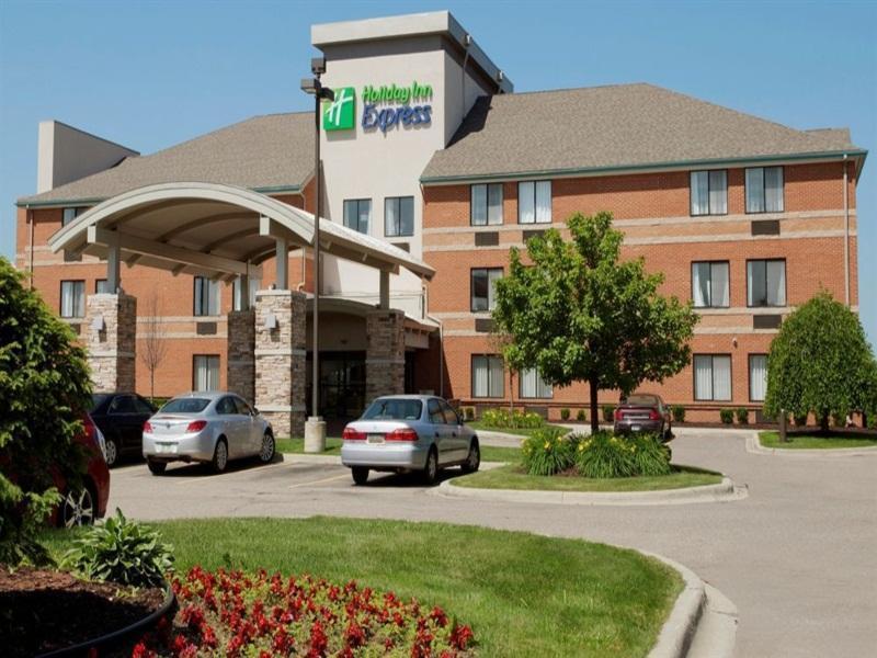 Holiday Inn Express Romulus / Detroit Airport By Ihg Bagian luar foto