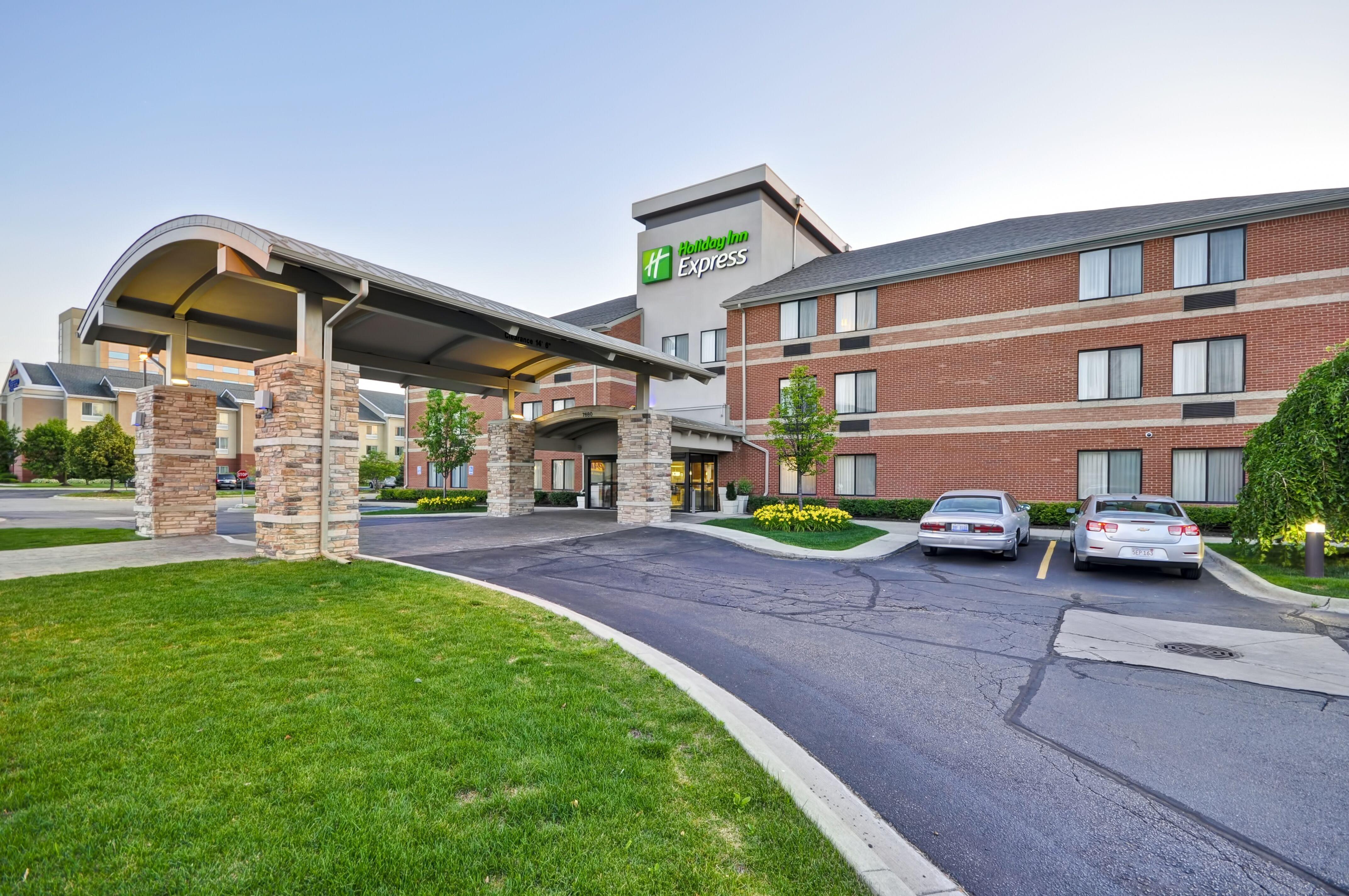 Holiday Inn Express Romulus / Detroit Airport By Ihg Bagian luar foto